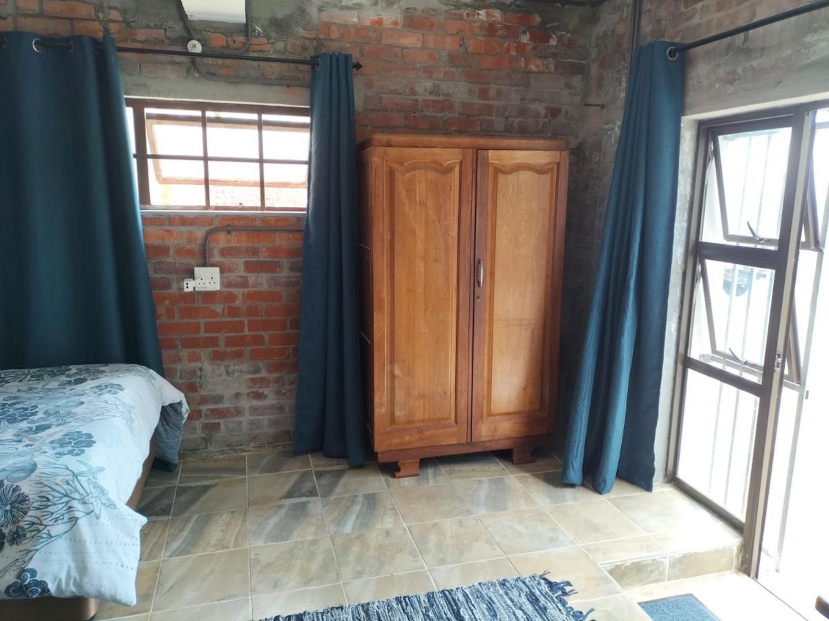 Ollava Guesthouse 시몬스타운 외부 사진