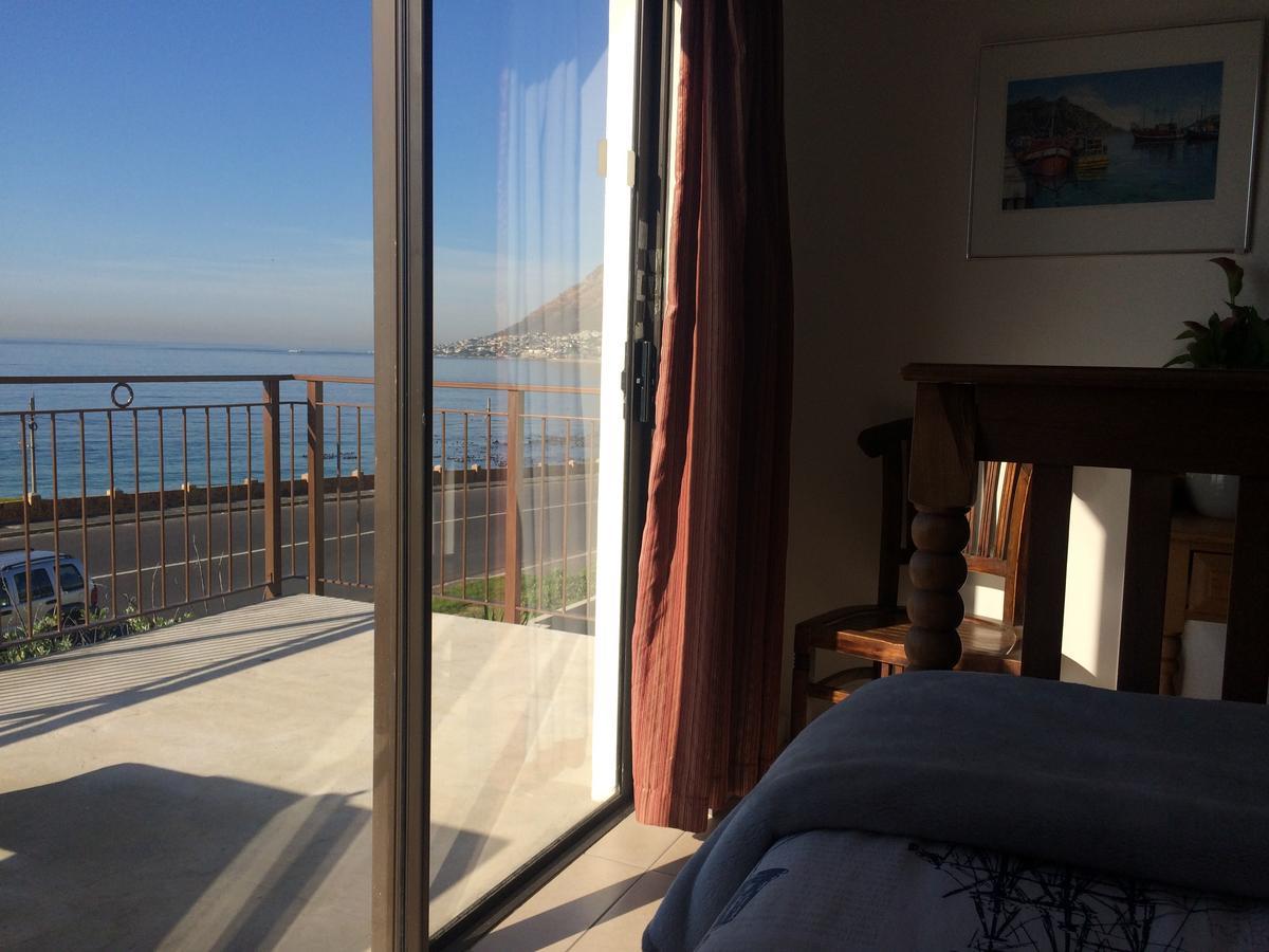 Ollava Guesthouse 시몬스타운 외부 사진